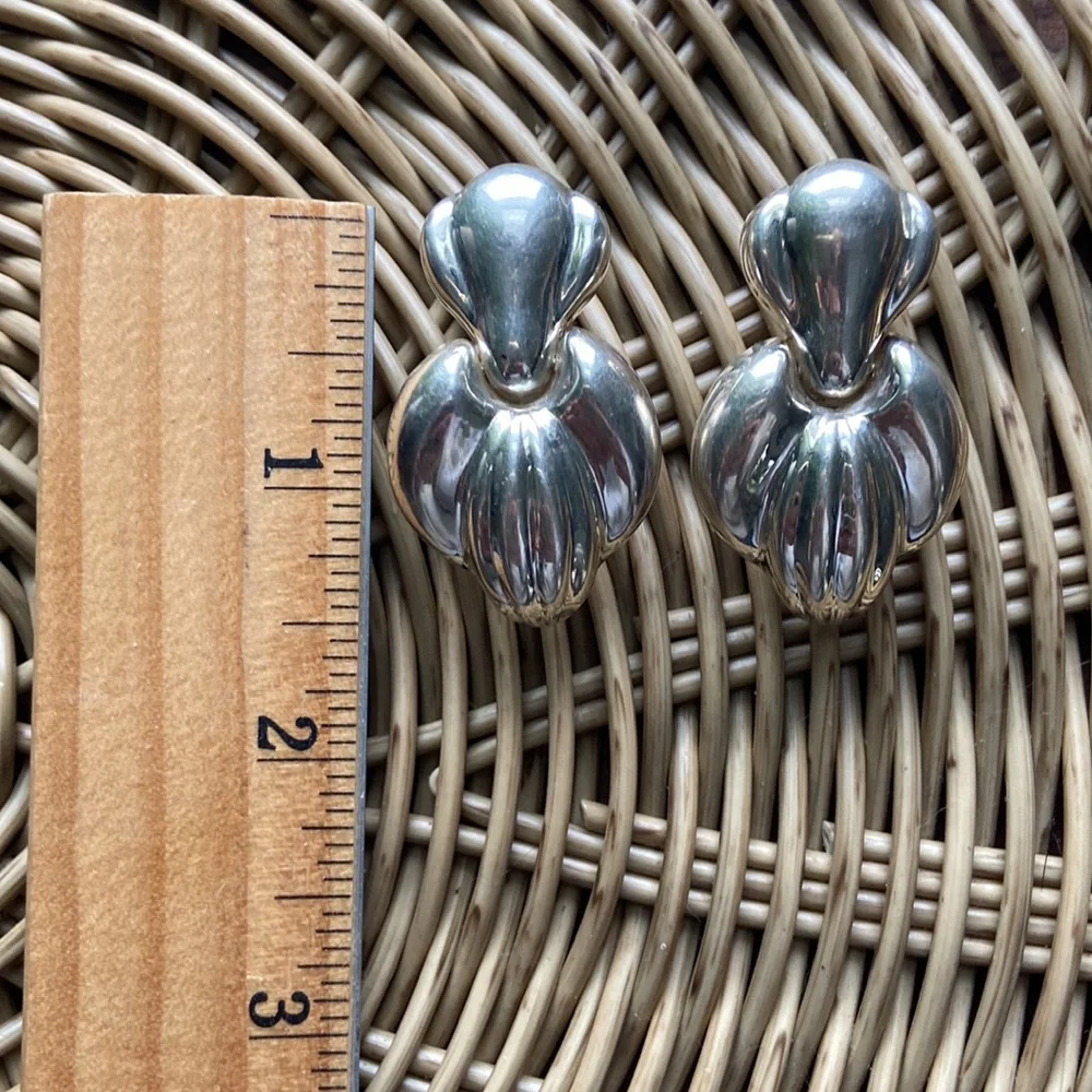 Vintage Dior Silver Earrings - Picture 3 of 4